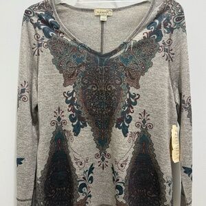 Unique One World Ladies Top, Size XL Petite, NWT